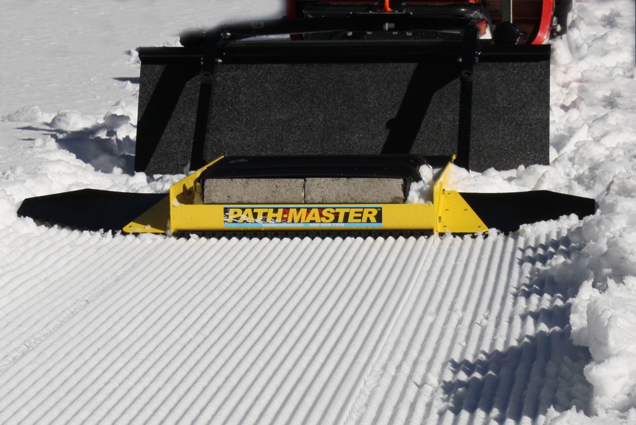 utv snow groomer