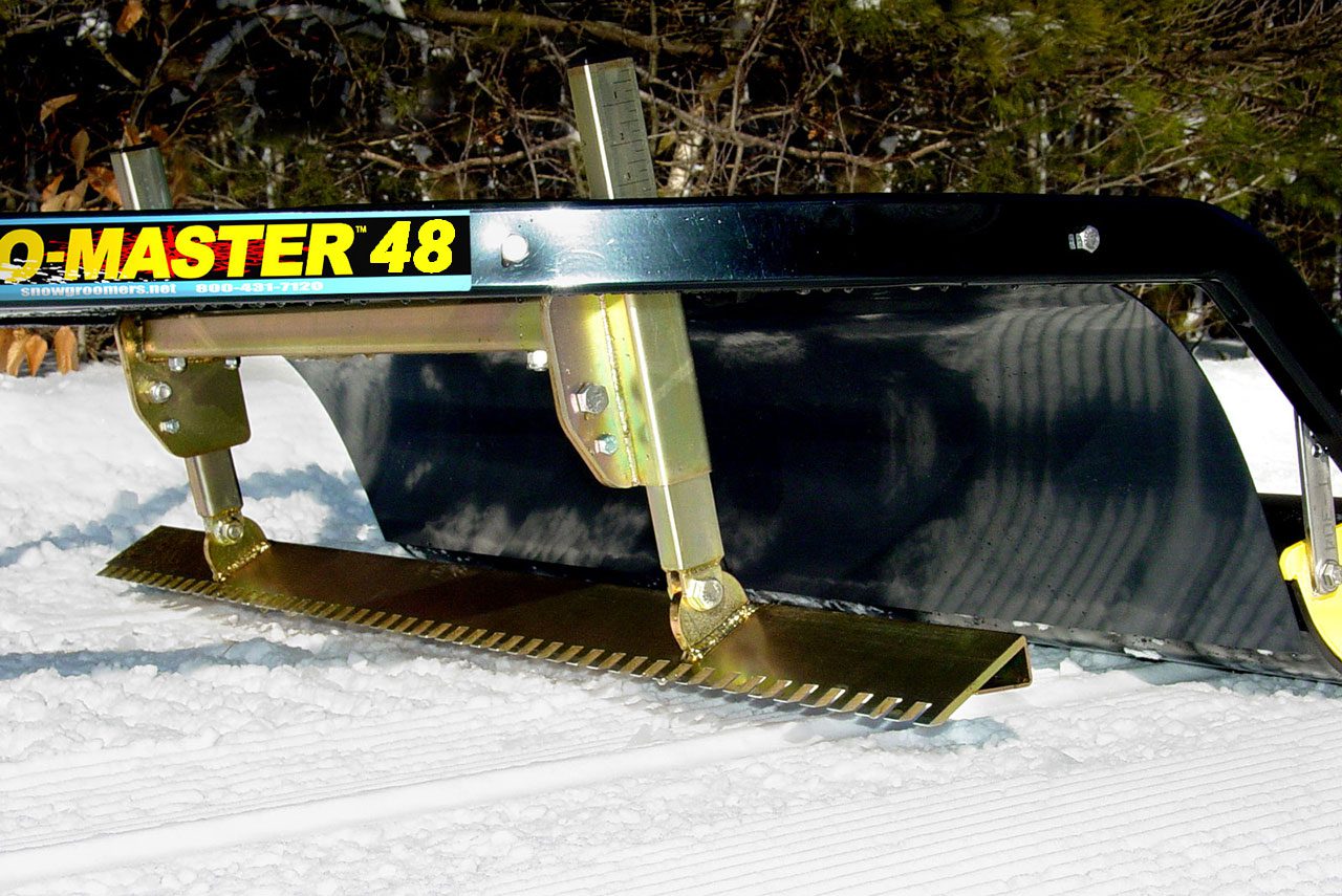 SNOMASTER® 48 Best Selling Snow Groomer Trail Grooming.
