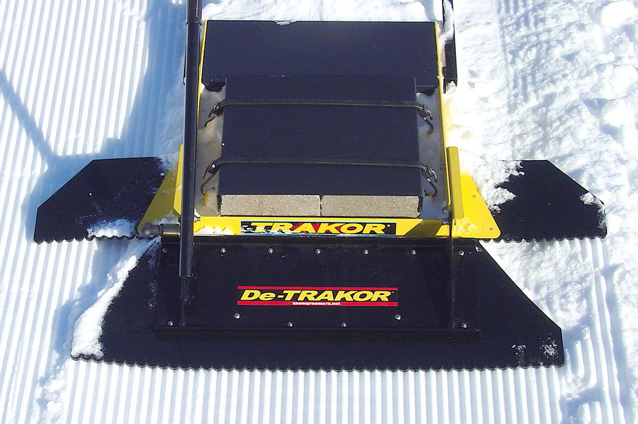 TRAKOR® STANDARD w DeTRAKOR | Snow Groomers, Snow Groomer, Cross ...